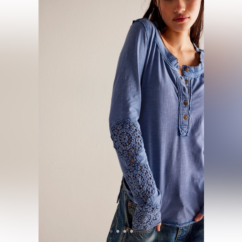 Free People Our Song Henley Cuff Small NWT denim grey